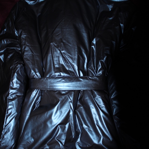 💫🎉HP💫🎉LOVERS + FRIENDS Calla Lily Belted Puffer - Picture 5 of 8